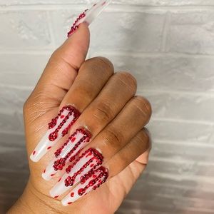 Press on nails “Bloody Mary” set